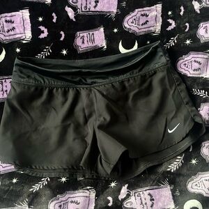 Nike M black sport shorts